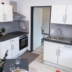 Lyma - S66 Apartment